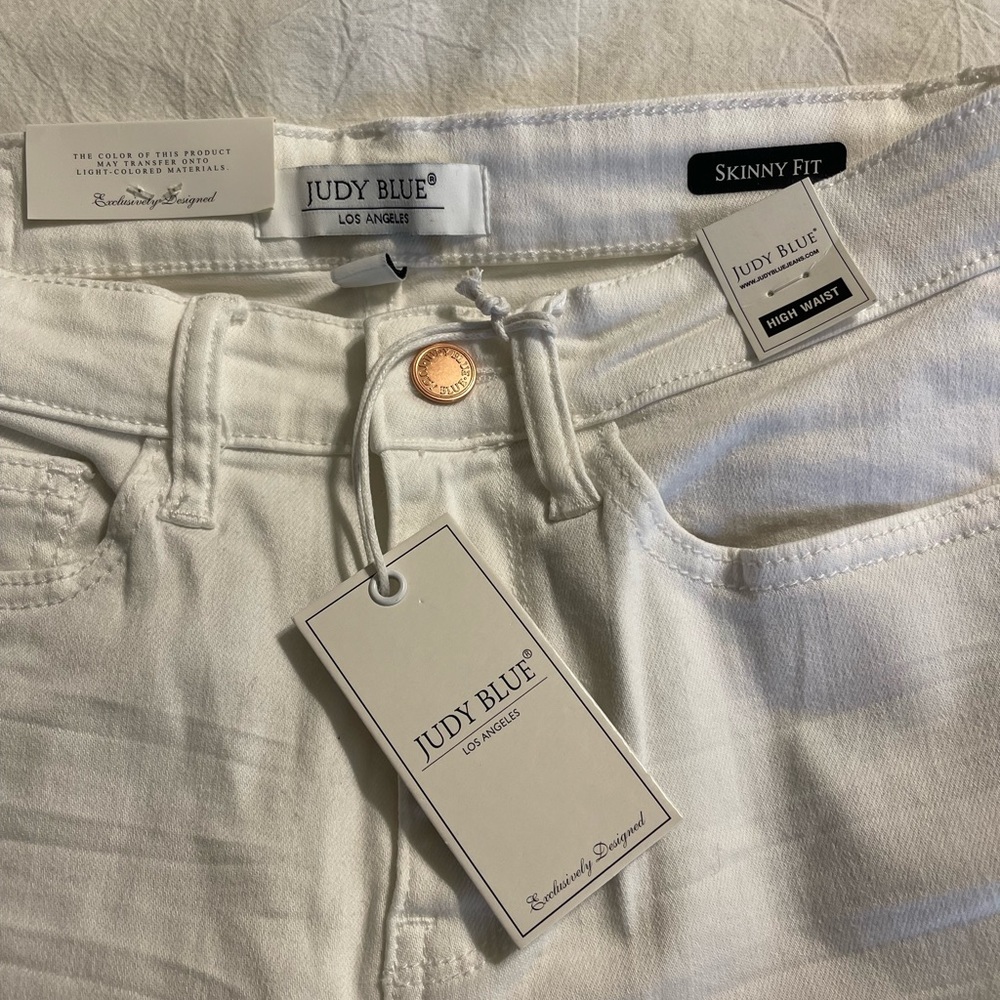 Judy Blue white denim